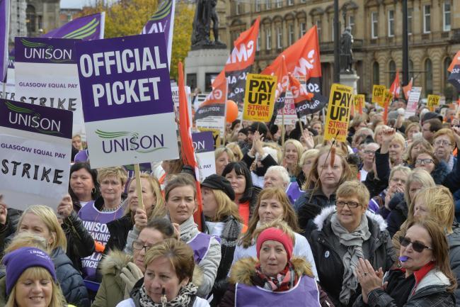 Glasgow City Council workers to be balloted for strike action