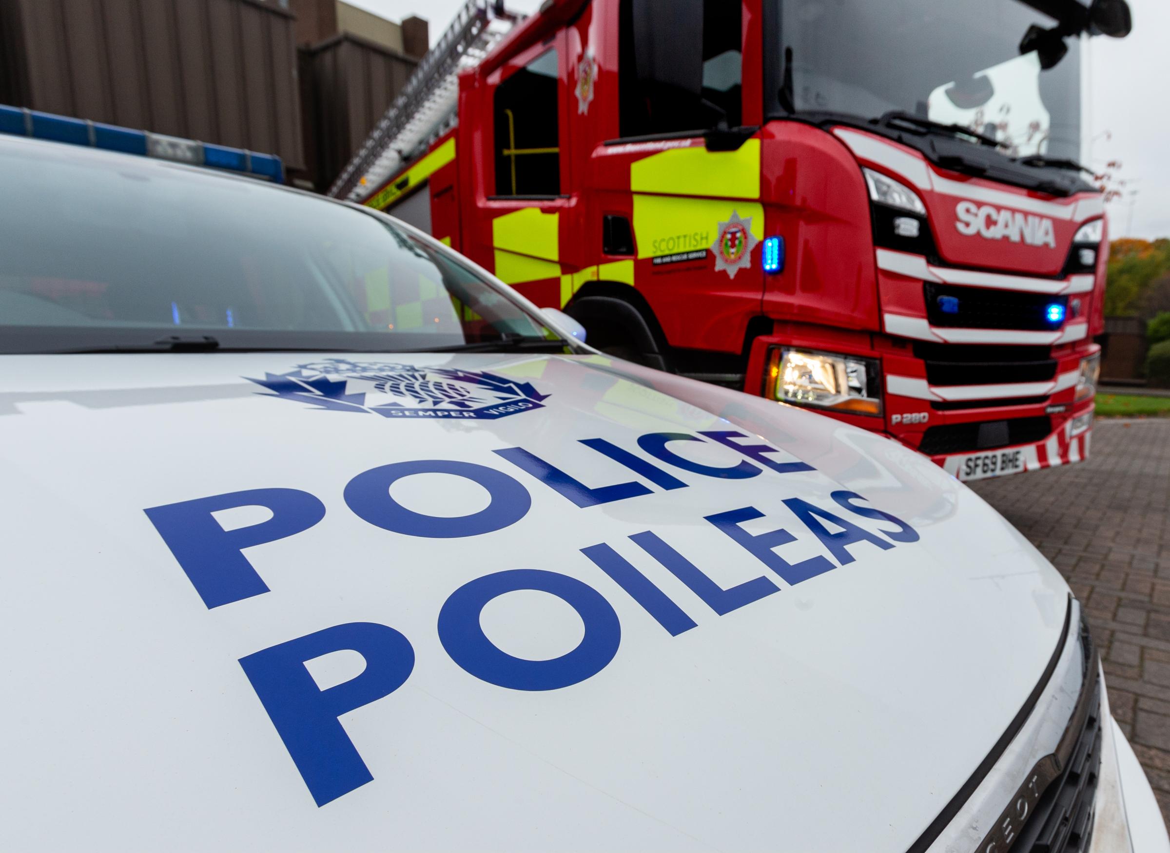 M77: Emergency crews attend multi-vehicle crash in Glasgow