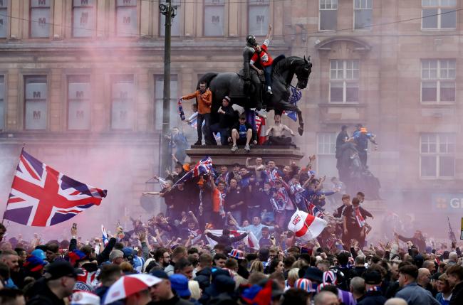 Four more people arrested over Rangers riot in George Square | Glasgow Times