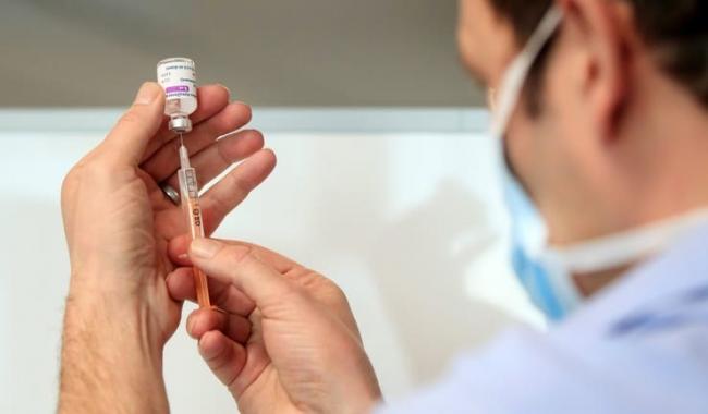 Even more Covid vaccination drop-in centres to open across Lanarkshire