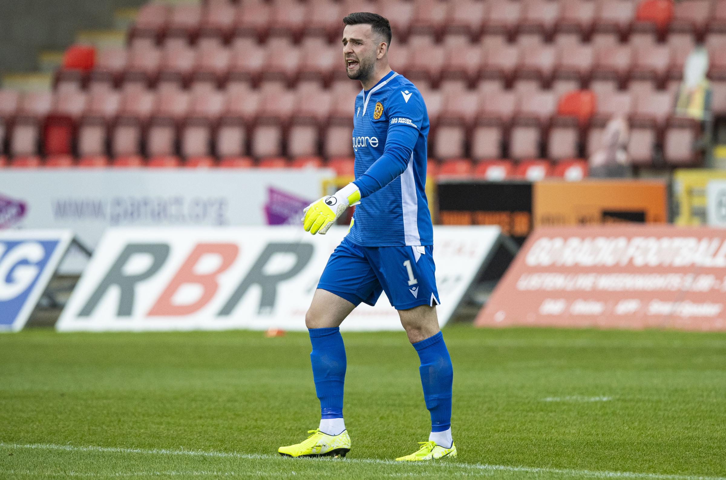 Graham Alexander hails Motherwell keeper Liam Kelly after penalty save against Annan