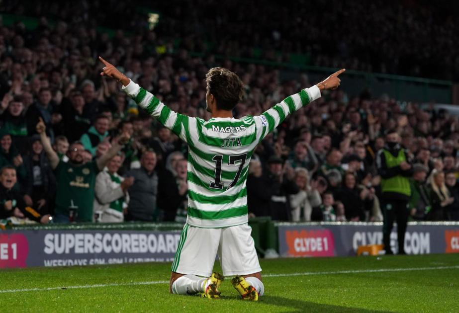 Images: Jota Releases Brilliant New Pics From Celtic Bar Visit