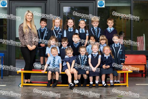 Glasgow Times: Lairdsland Primary 1a