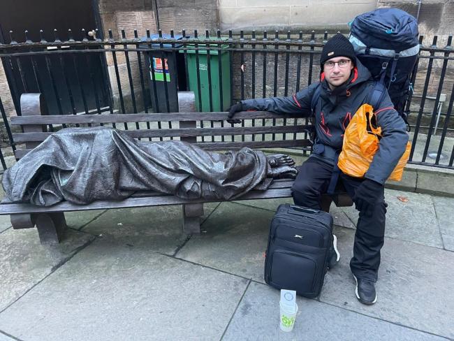 Recovering heroin addict relives trauma of sleeping rough in effort help others
