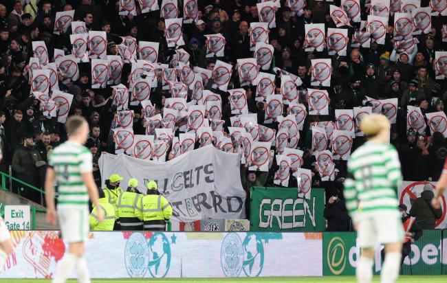 Celtic fans continue Bernard Higgins protest with crowd display against Dundee United