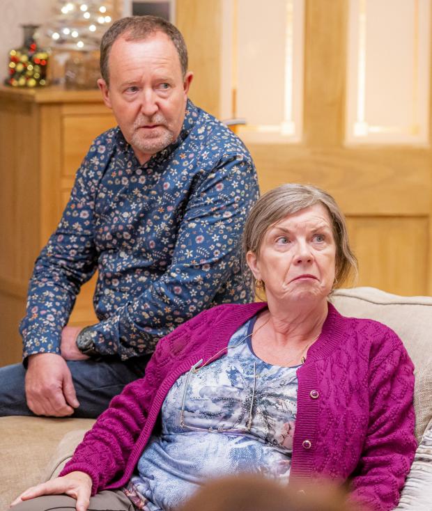 Glasgow Times: Two Doors Down Christmas Special 2021 starring Jonathan Watson and Elaine C Smith. Picture: Alan Peebles/BBC Studios