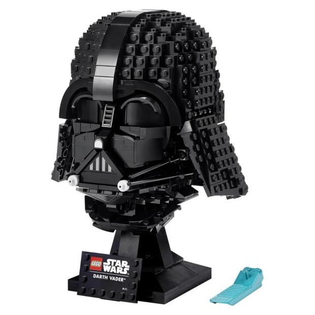 Glasgow Times: LEGO Star Wars Darth Vader Helmet Set (IWOOT)