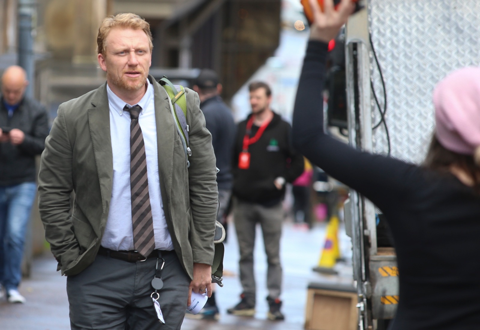 Actor Kevin McKidd spotted in Glasgow city centre filming new ITV drama The Elect