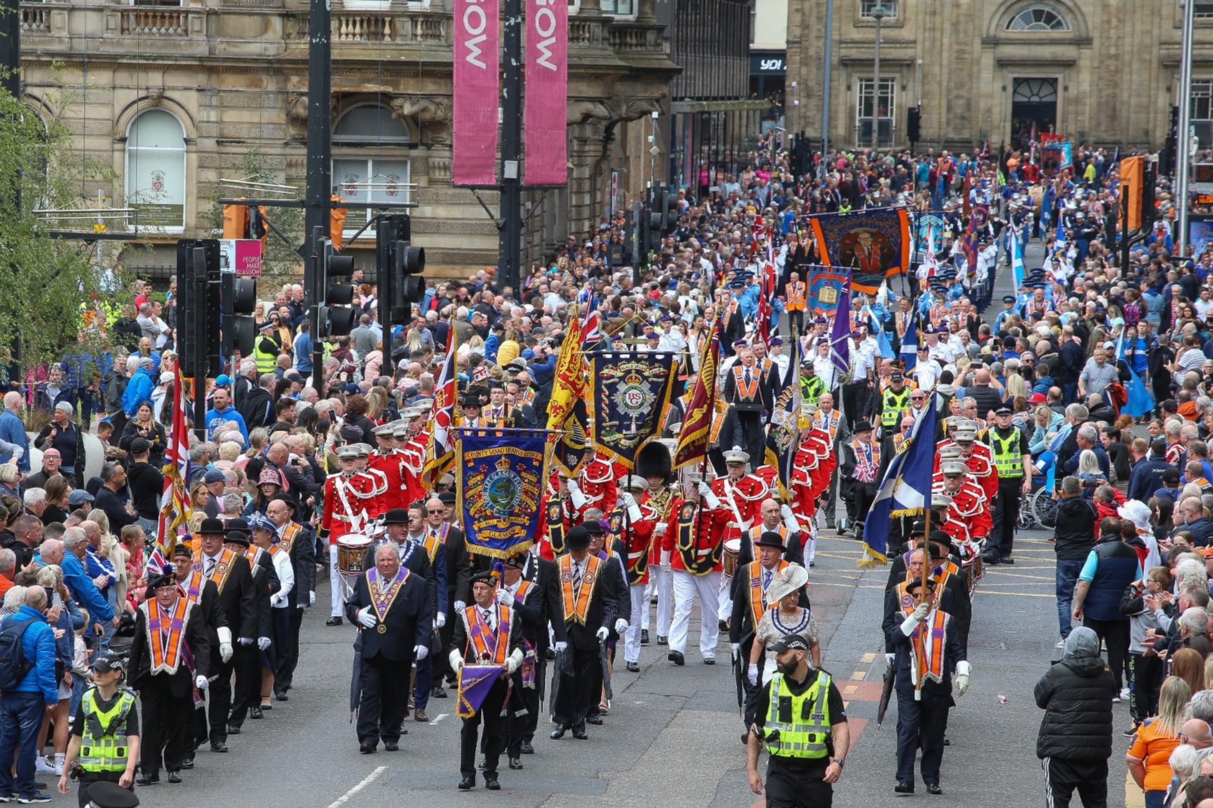 Thousands take to Glasgow streets to march in Boyne Parade