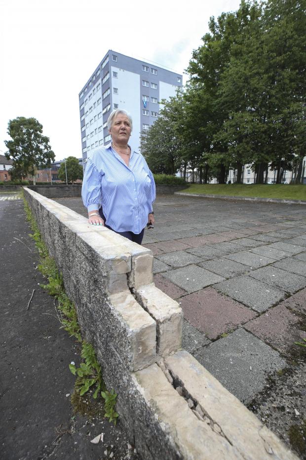Glasgow Times: She is upset about the "state" of Wyndford Estate