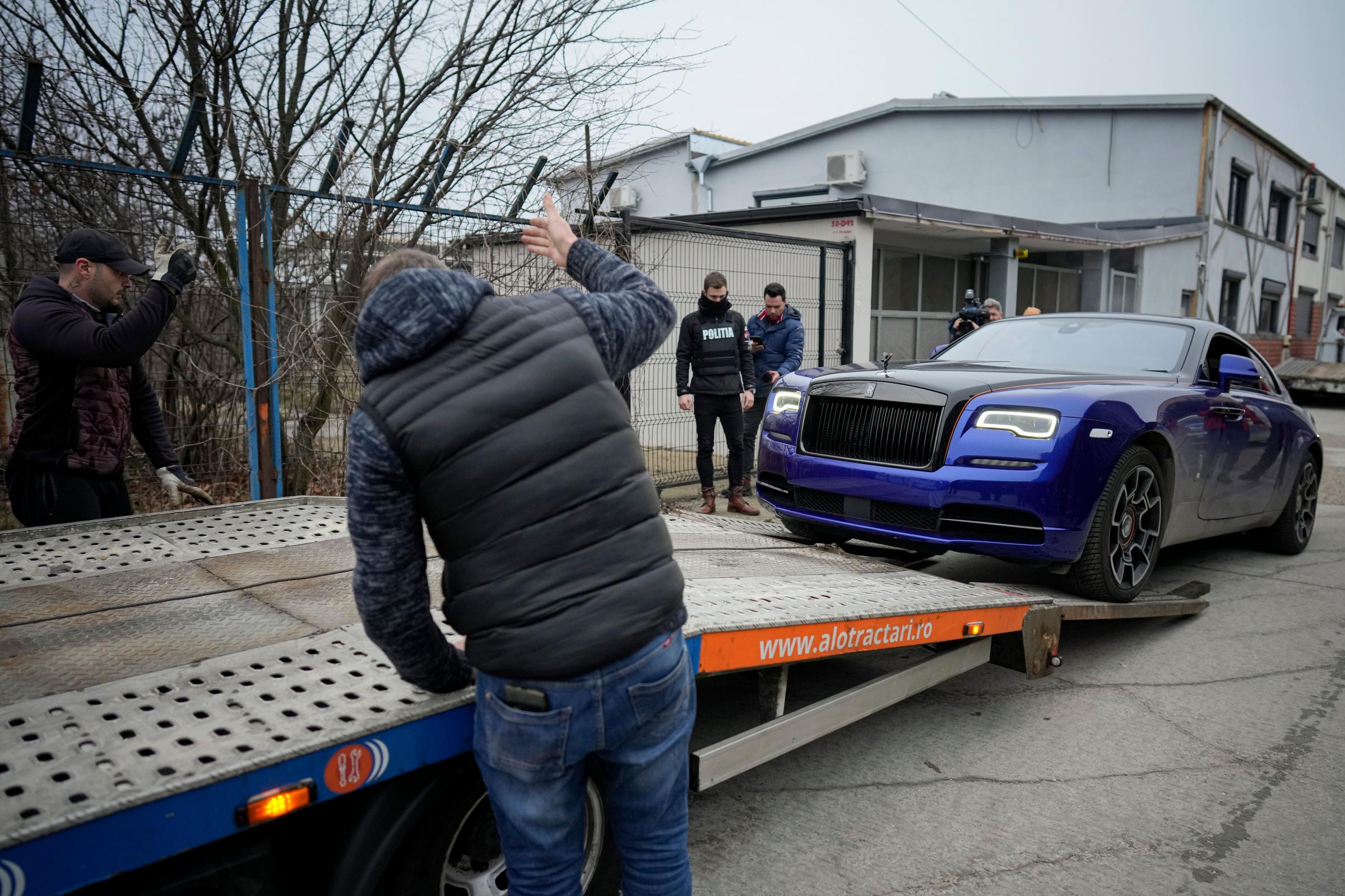 Romanian authorities reportedly seize luxury cars from Andrew Tates compound Glasgow Times picture