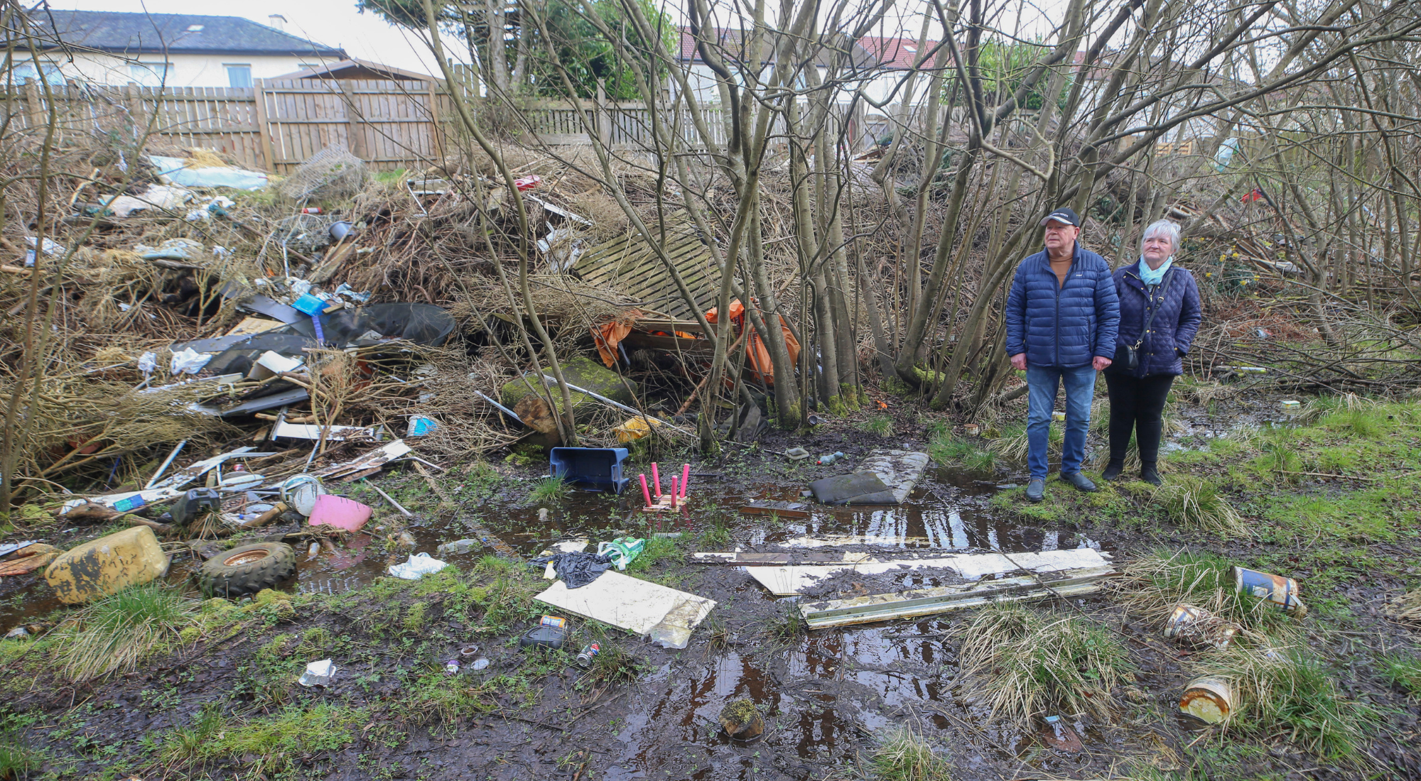 Glasgow man demands action on fly-tipping 'catastrophe' - Vimarsana News