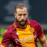 Kevin van Veen backed to celebrate new Motherwell deal by shooting down Sligo Rovers