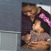 New mother and baby mural to be painted on Glasgow hospital wall