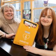 'It's important people know it’s here': Maryhill hub installs defibrillator