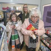 Glasgow care home residents help run foodbank for local community