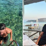 Celtic star shows off ripped 'pilates' abs in daring holiday snaps
