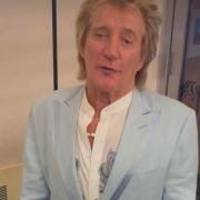'Deepest apologies': Sir Rod Stewart updates fans after he 'couldn't turn up' to gig
