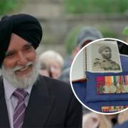 Antiques Roadshow guest at Glasgow park 'in tears' at value of father's war medal