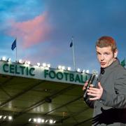 'Absolute legend': Kevin Bridges meets up with Celtic hero during comedy tour