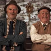 Still Game stars create hilarious Tinder profiles for the cast