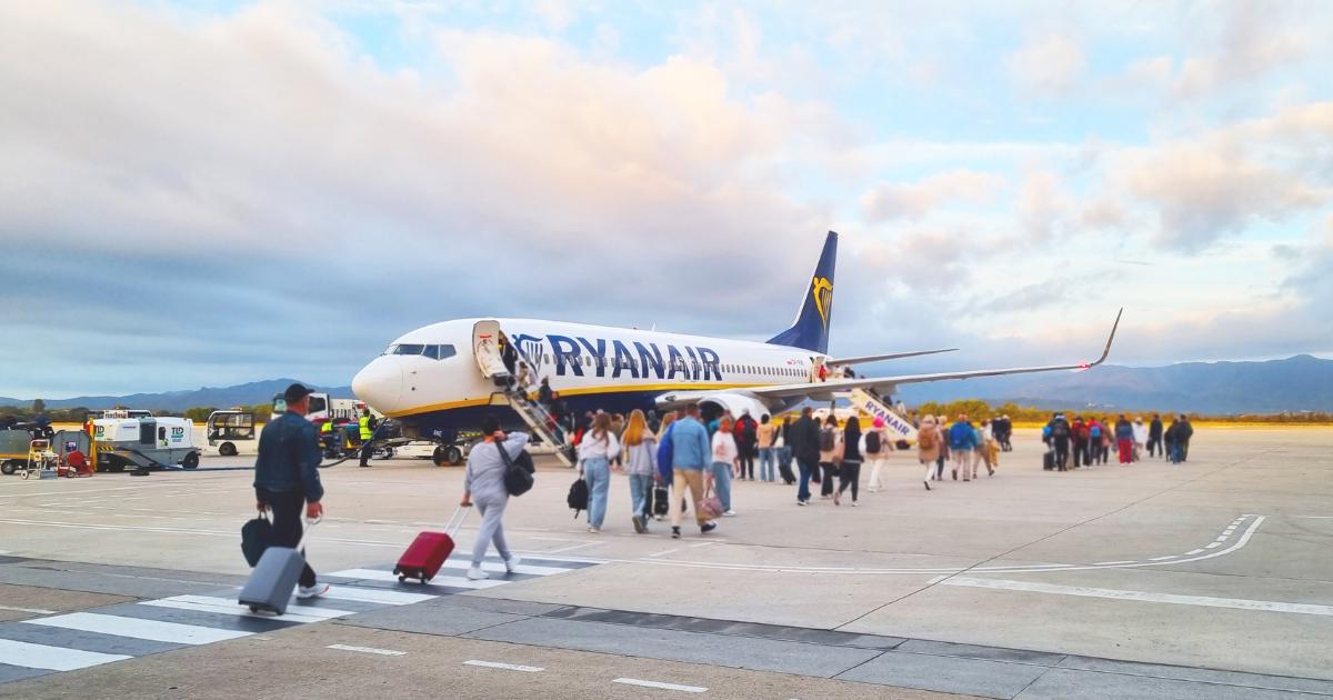 Budget airline announces huge seating change for families flying together