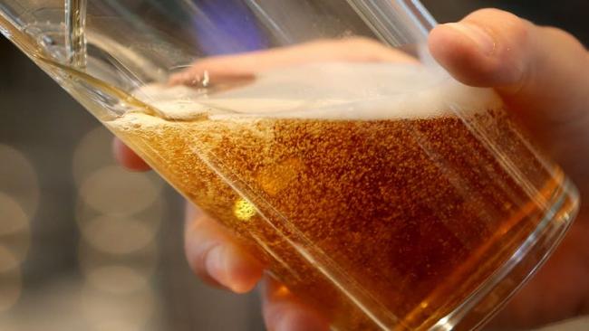 Popular Glasgow bar offering free beer to customers today - how to get yours